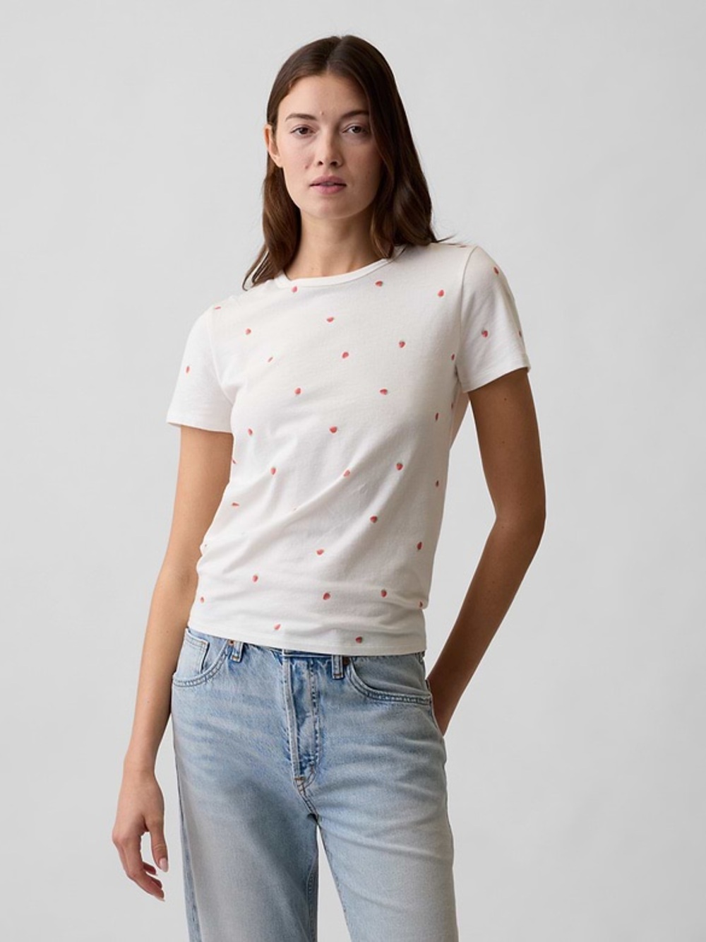 GAP Favorite Crewneck strawberry print T-Shirt